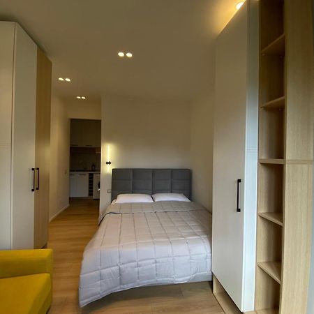 Cozycomfy Studio Tirana Kültér fotó